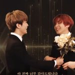 [NCT즌] ㅁㅋ가 꽃다발 <b>줄때</b>