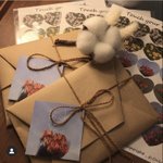 이런식으로 <b>종이</b> <b>포장</b> 하려면 어떻게 접냐?