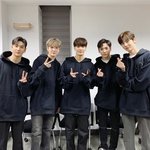 [뉴이스트] 우리렌 화보 찍나보다!