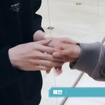 [NCT즌] 설레는 손 <b>크기차이</b>^^❤️❤️