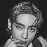 [방탄소년단] 아미들아 <b>뷔</b> 이짤 고화질 좀 주라