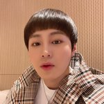 하성운 최근 근황.jpg