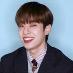 잘생긴 내 최애 좀 봐줘