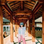 현아 <b>한옥</b>에서 찍은 화보..세상 힙하다..