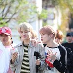 [NCT즌] 정우 재현 <b>둘</b><b>다</b> 키 180이라고 적었던데