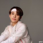 [NCT즌] 얘는 코가 왜 이렇게 생겼냐