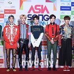 [NCT즌] 이렇게 입고 팬싸가기 <b>vs</b> 걍 살기