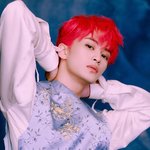 [NCT즌] 마크 <b>핫핑크</b> 괜찮지않냐. 솔직히 이정도 소화하기 힘듦