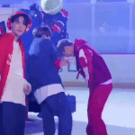 [NCT즌] <b>이마크</b> 끌어당겨서 안는거 너무 설렘