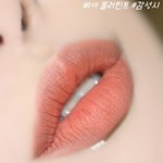 [댓글부탁해] 나 이목구비 자기주장 심해서 <b>누</b>드립이 잘 어울리더라