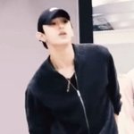 [NCT즌] 아 조카 나 쟈니,<b>루카스</b>같이 덩치 큰 사람들이