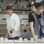 백현 진짜 아메리카노 <b>잘</b> 못마시는거 <b>이</b>짤에서 보임