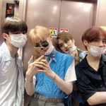 [더보이즈] 이 사진좀 찾아줘 더비들 제발