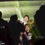 [BTOB] 뒤에서 토끼처럼 <b>발랄</b>하게 뛰고 있는