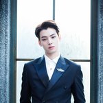 잘생김_<b>마구</b>_뿜어내는_男돌
