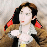 [펜타곤] 우리 고신원 븨앱 주제 뺏<b>겻네</b>