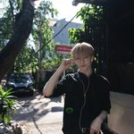 [<b>NCT지성</b>] 이거 손에 핏줄 미침