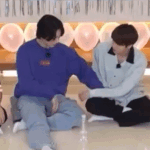 [방탄소년단] <b>달방</b> 복습 중인데 혹시 이거 본 이삐있나~?