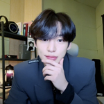 [빅톤] 아니 얘 <b>모야</b>...?