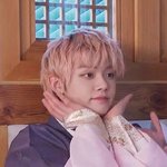 [TXT] 너넨 위버스 글 올려?