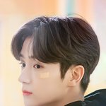 <b>이젠</b> 잘생겼다고 말하기도 귀찮음