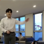 얘드라 <b>창문</b>에 이거 뭐임?