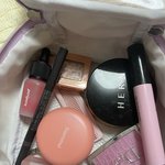 [댓글부탁해] 새<b>학기</b> 화장품 파우치 이렇게 들고가는거 ㅇㄸ