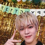 [NCT즌] 유타 ㄹㅈㄷ <b>셀카</b>