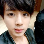 김석진 개 귀여운짤 보러오삼
