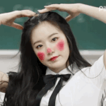 얘들아 그냥 하얀 <b>셔츠</b> 밑에는 보통