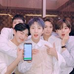 [펜타곤] 우리애들 요즘 븨앱 시간 진짜 짧아졌는데
