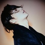 [댓글부탁해] 얘 좀 <b>음침</b>하지 않냐;