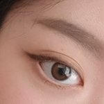 이런 색 렌즈 알려주라