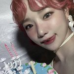 조유리 이 포카 <b>양도</b>받음
