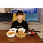 [EXO] 어제 우리 들어오기전에 백현이 <b>표정</b> 봄?