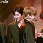 [골든차일드] <b>심플</b>.리 케이팝 사진 너무 이쁘다 ㅠㅠ