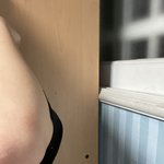 [댓글부탁해] 플<b>랭크</b> 하는데 팔꿈치가 너무 아파