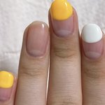 오늘 태어나서 처음으로 <b>네일</b>아트 받아봤당
