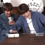 [NCT] <b>누가</b> 아2패드를 치면서 웃냐구요