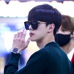 와 <b>흑발</b>덮머에 선글라스 소름끼치게 잘어울림