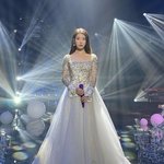 아이유 공주님 <b>의상</b>