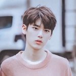 [댓글부탁해] 이 남자 ㅈㄴ <b>까리</b>하게 생겼는데 누구..?