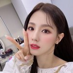 [드루와] 나 컬러<b>렌즈</b> 끼는고 아무도못알아봄