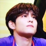 너네 판<b>밍</b><b>아웃</b>한 친구있냐