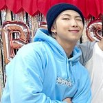 [방탄소년단] <b>준이</b> 후드 원래 이런건가