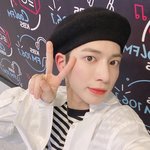 [TXT] 헉 <b>이</b> <b>시간</b>에 셀카를