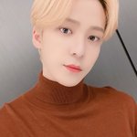 [에이티즈] 윤호 이 날 셀카구도 잘잡았는데