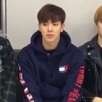 <b>셔누</b> 너무 좋아서