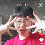 아 퀸동주 왜케 웃기냐고