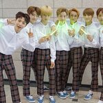 [NCT즌] 런쥔이는 뭘까